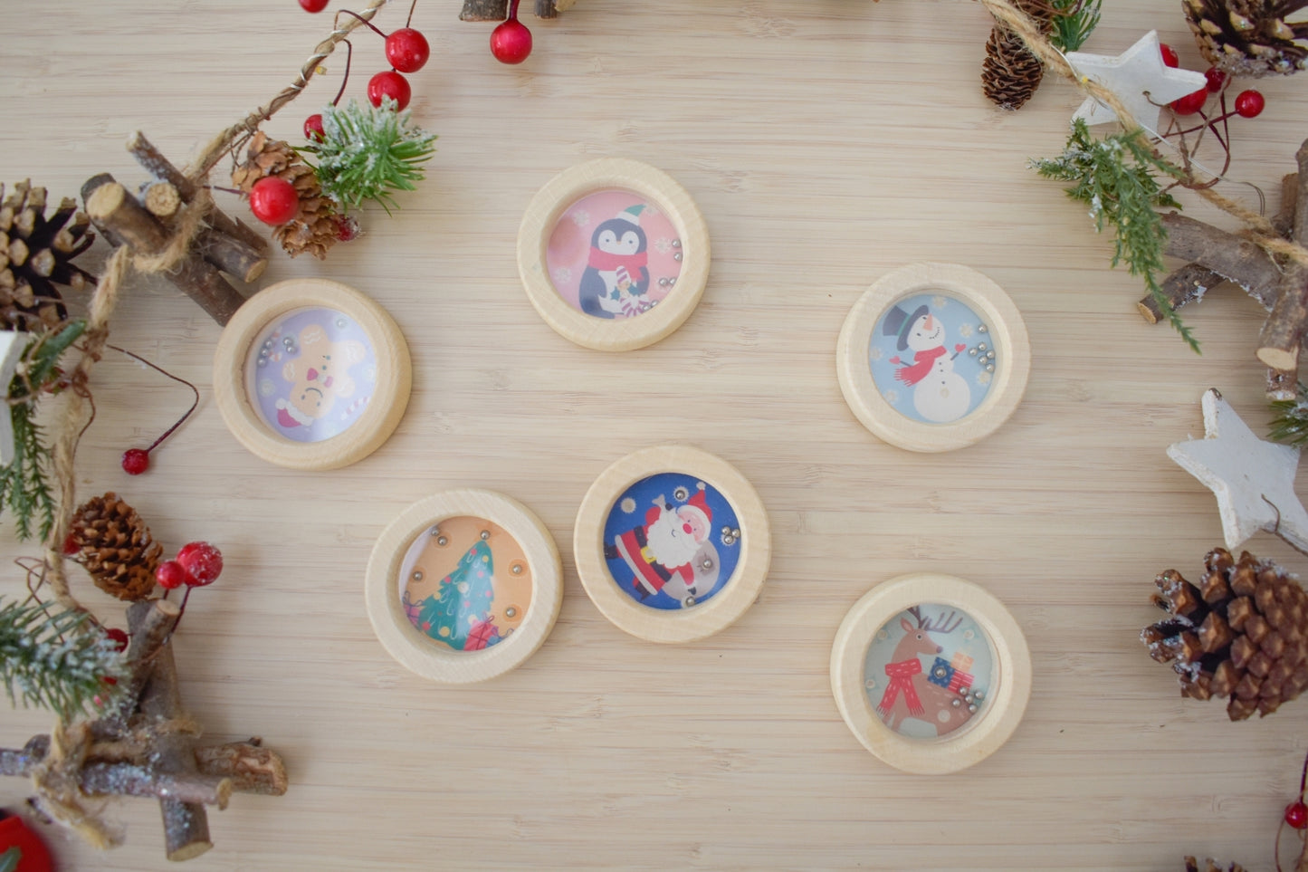 CHRISTMAS BALANCE BALL GAME SET OF 6PCS