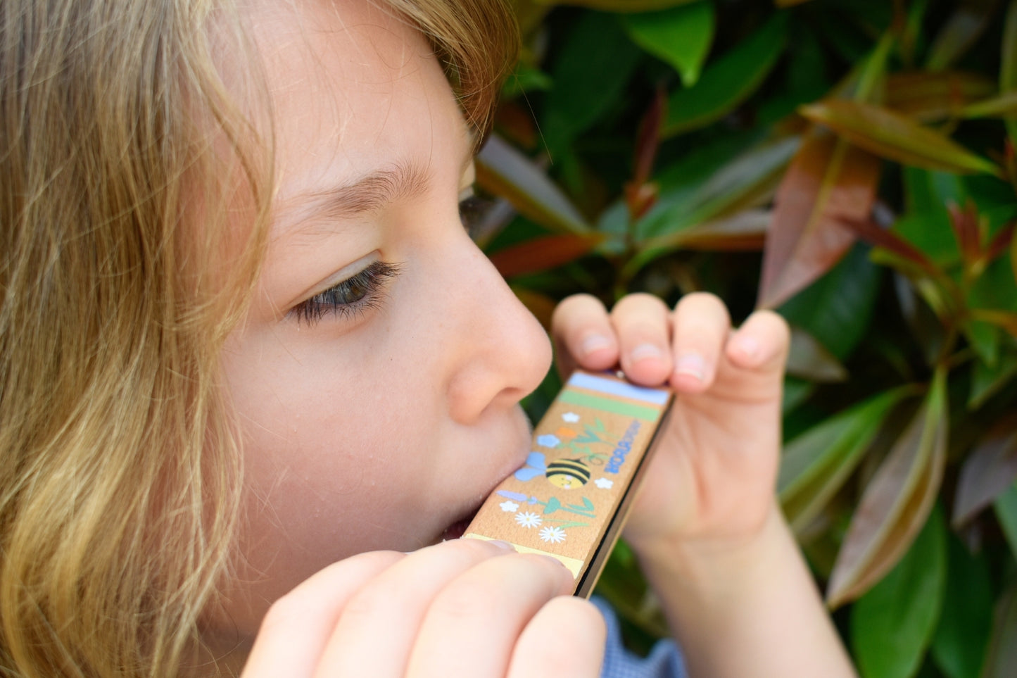 BUZZY DAYS BEE HARMONICA