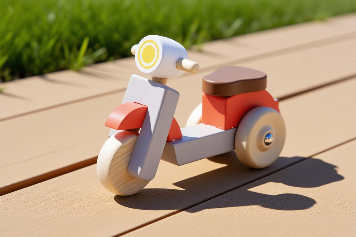 WOODEN SCOOTER SET OF 4