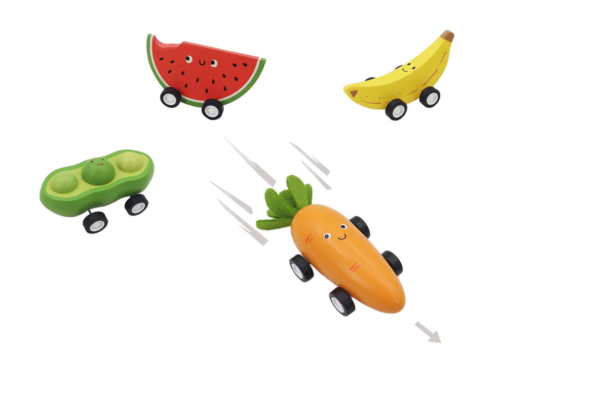 WOODEN PULL BACK FRUIT & VEGGIE SET OF 4