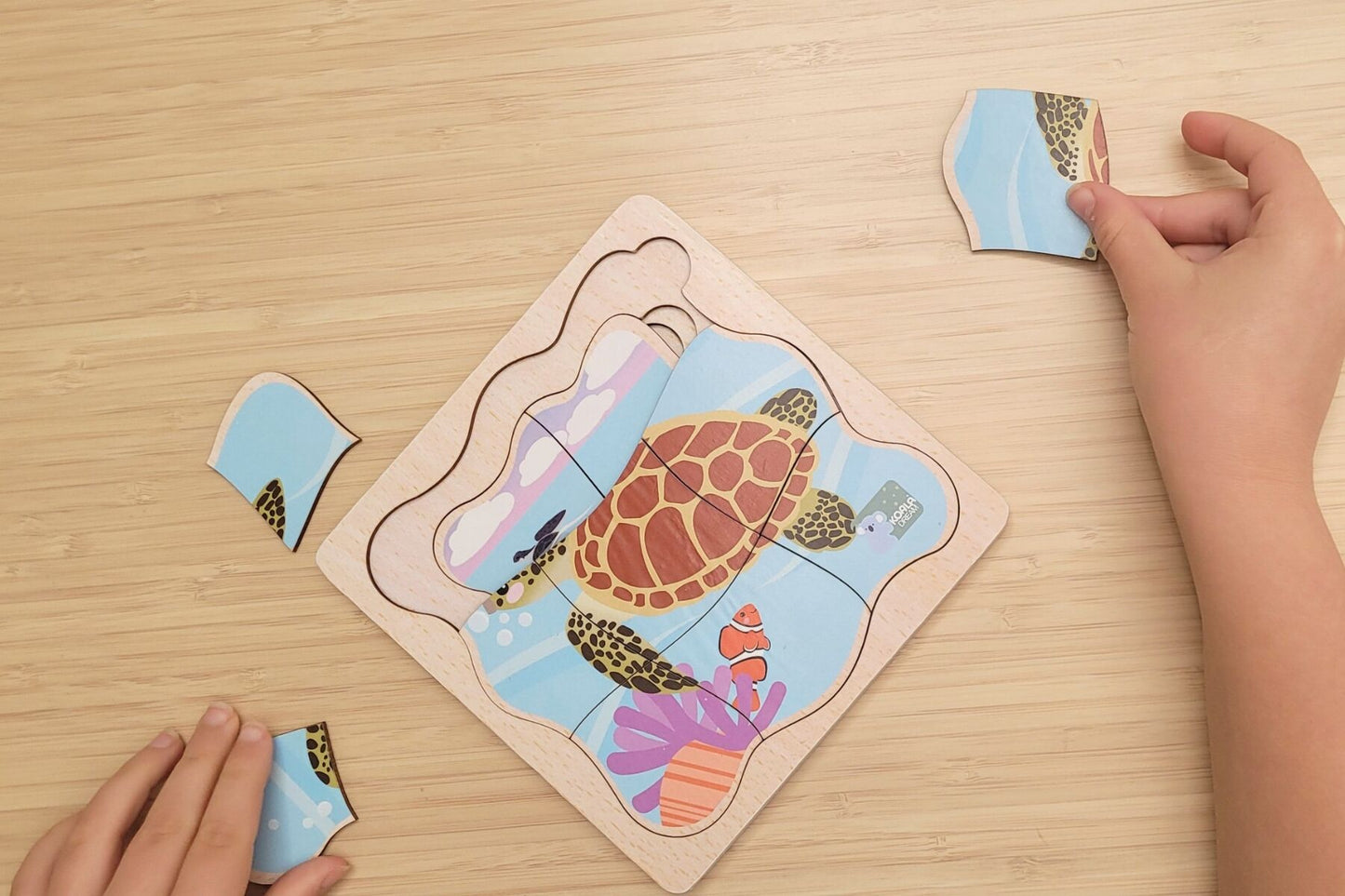 BUSH BUDDIES GREEN SEA TURTLE LIFE CYCLE LAYER PUZZLE