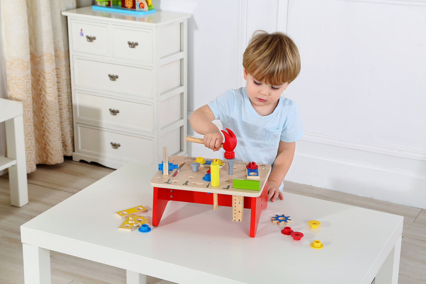 CONSTRUCTION TOOL WORK BENCH