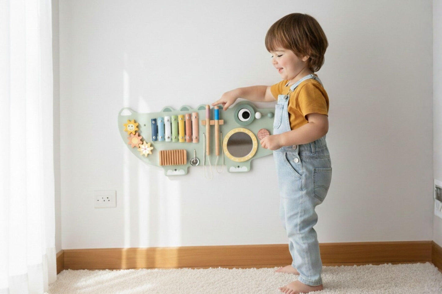 CROCODILE ACTIVITY WALL